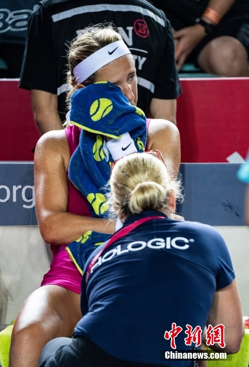 赛前球迷和 赛前球迷和